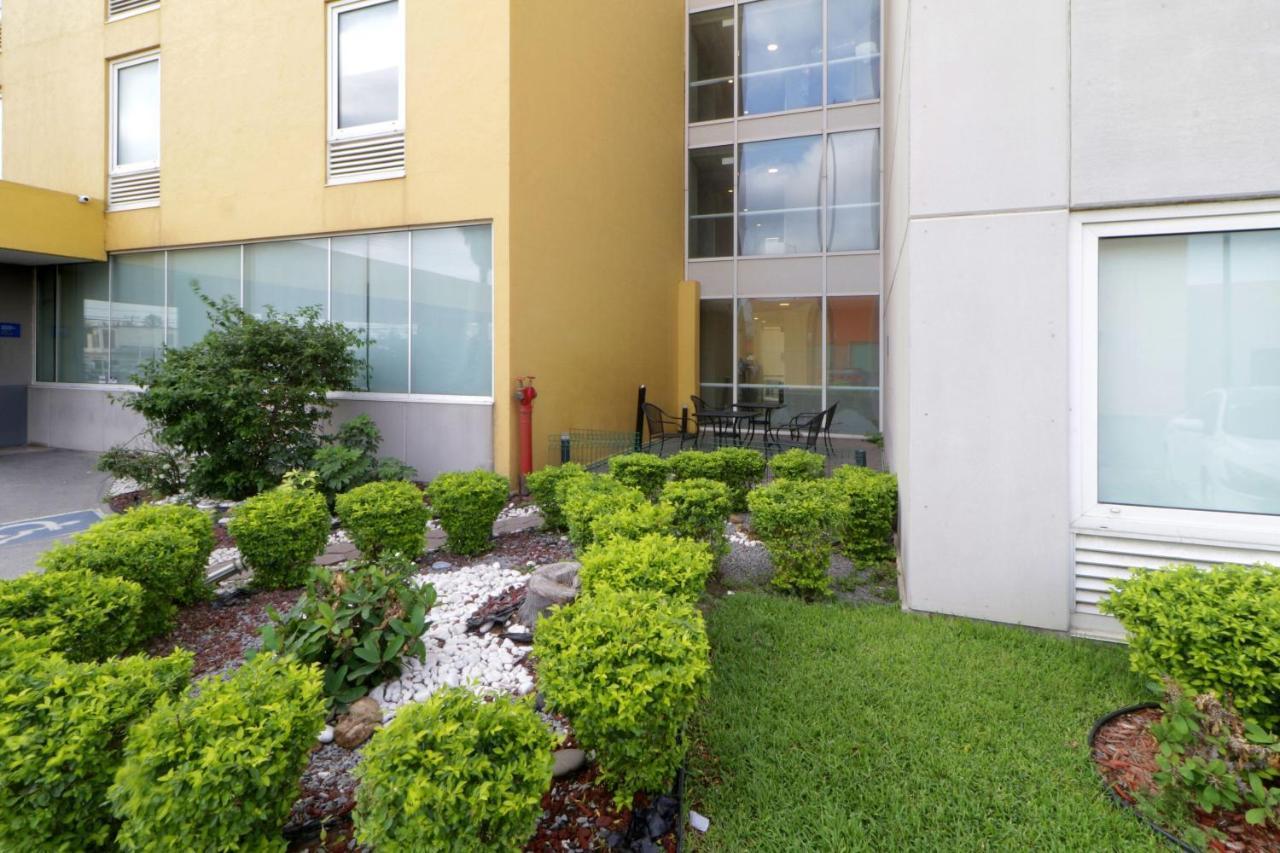City Express By Marriott Saltillo Sur Exterior foto