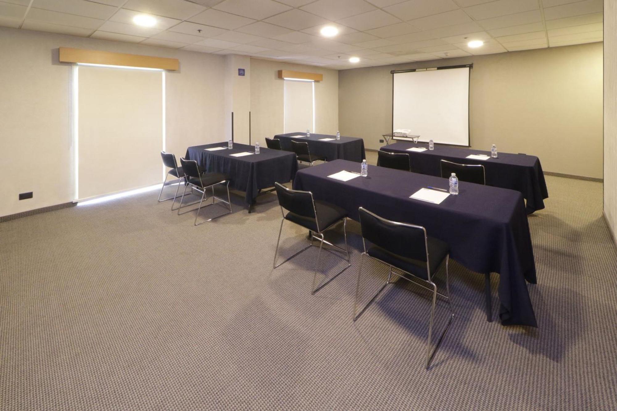 City Express By Marriott Saltillo Sur Exterior foto