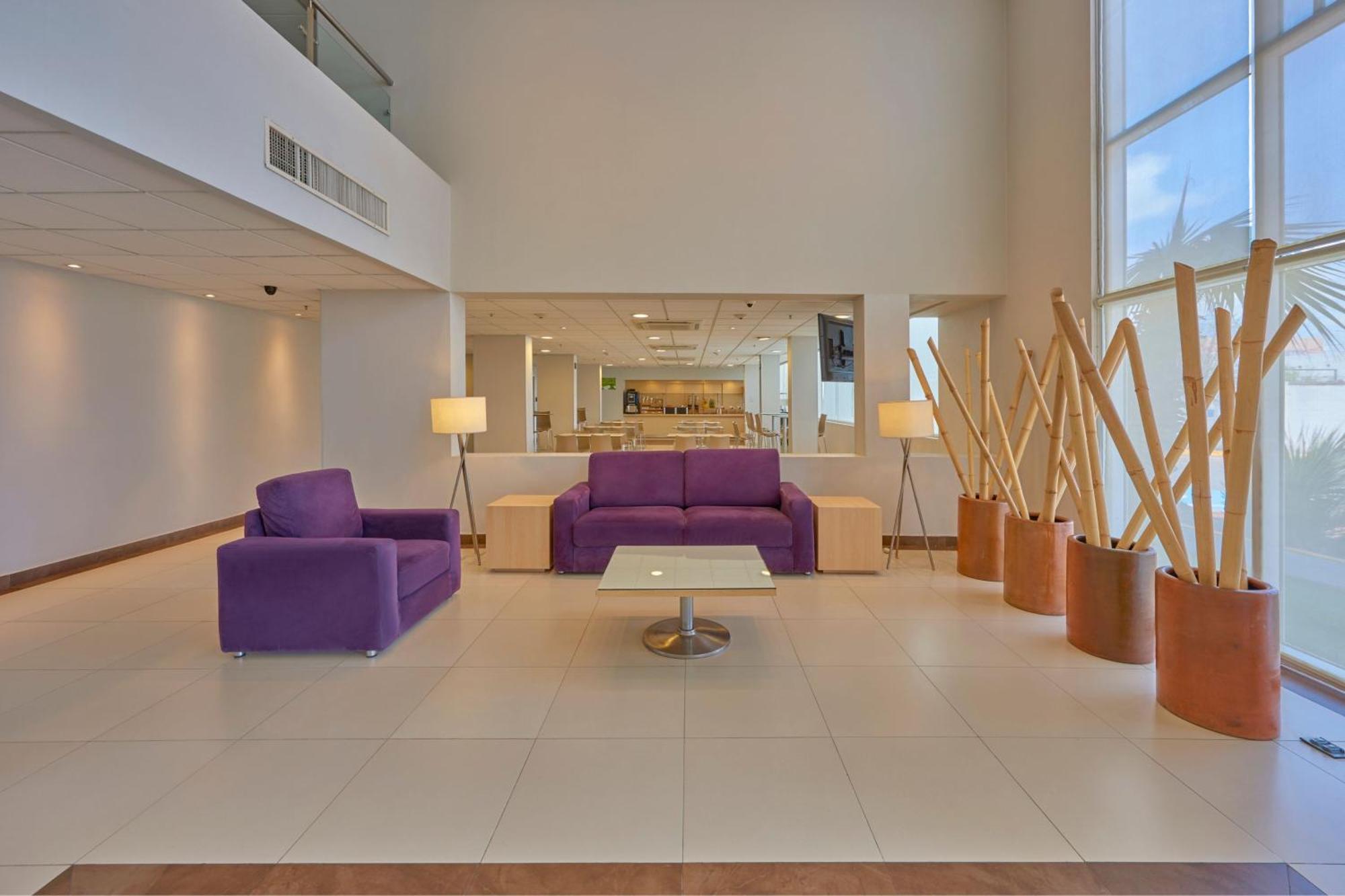 City Express By Marriott Saltillo Sur Exterior foto