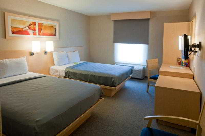 City Express By Marriott Saltillo Sur Exterior foto